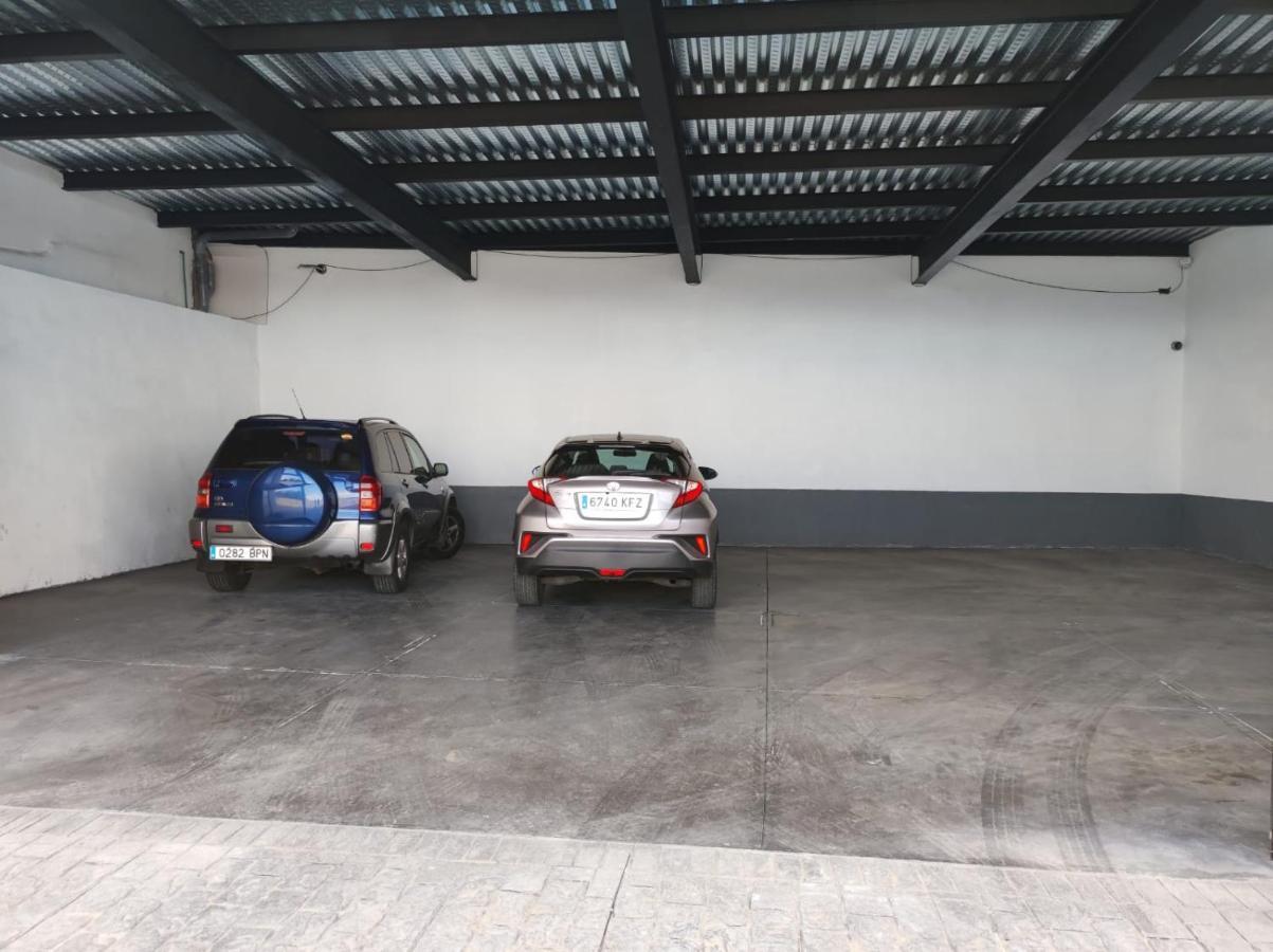 הוילה איקוד דה לוס וינוס Casa Piramide 1 Terraza Y Parking Privado מראה חיצוני תמונה
