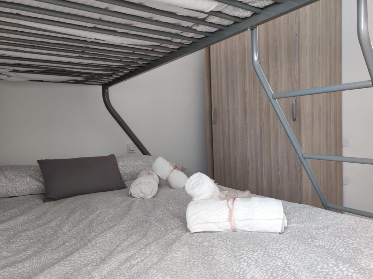 הוילה איקוד דה לוס וינוס Casa Piramide 1 Terraza Y Parking Privado מראה חיצוני תמונה